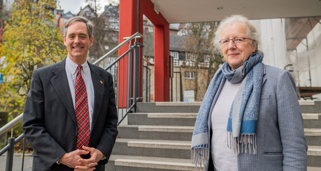Foto von Herrn Scharpf und Frau Krause