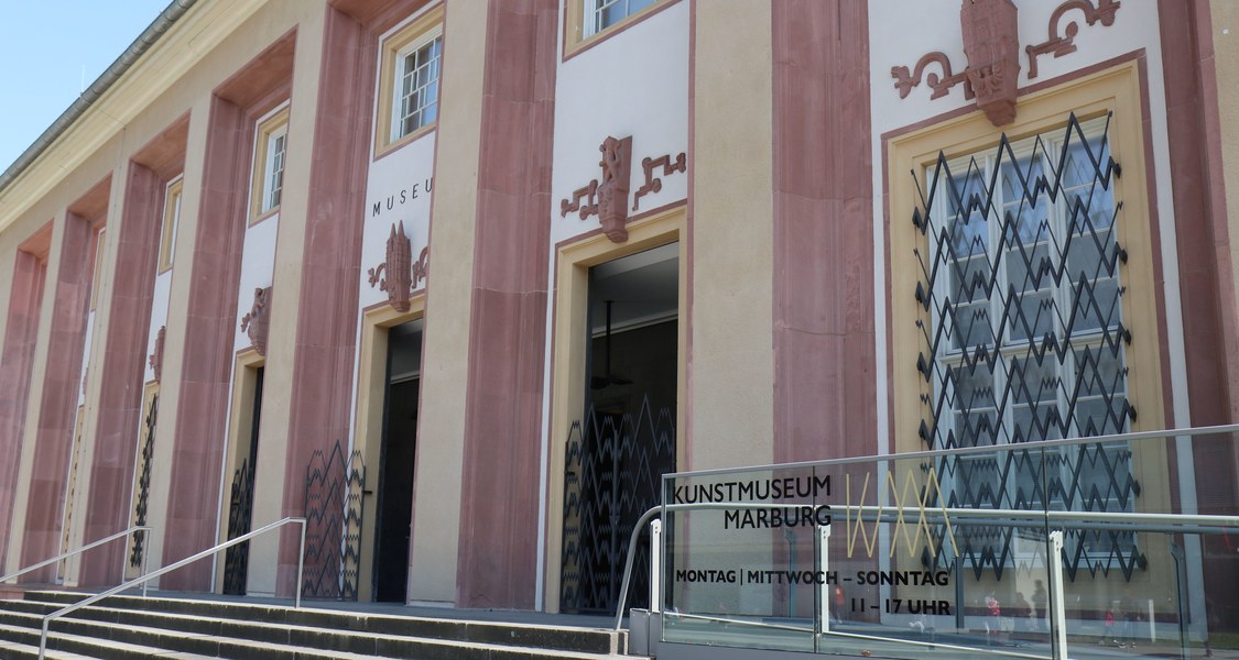 Blick auf Fassade