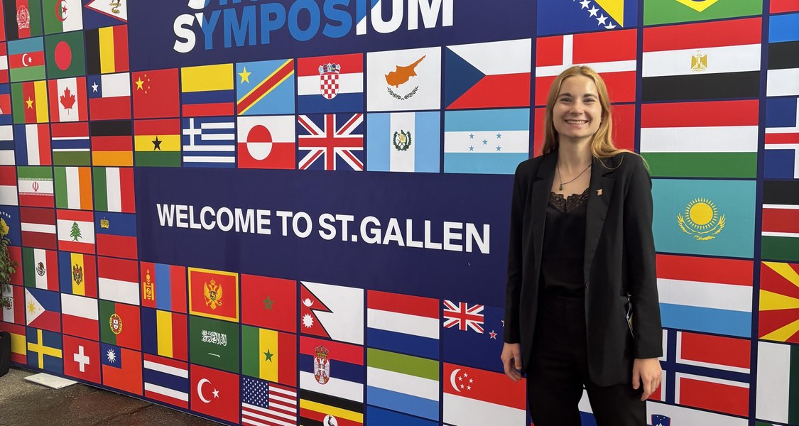 Medizin-Studentin Bibiane Kronemann beim St. Gallen Symposium in der Schweiz