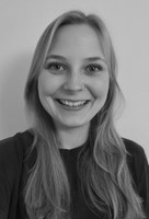 Senßfelder, Alina