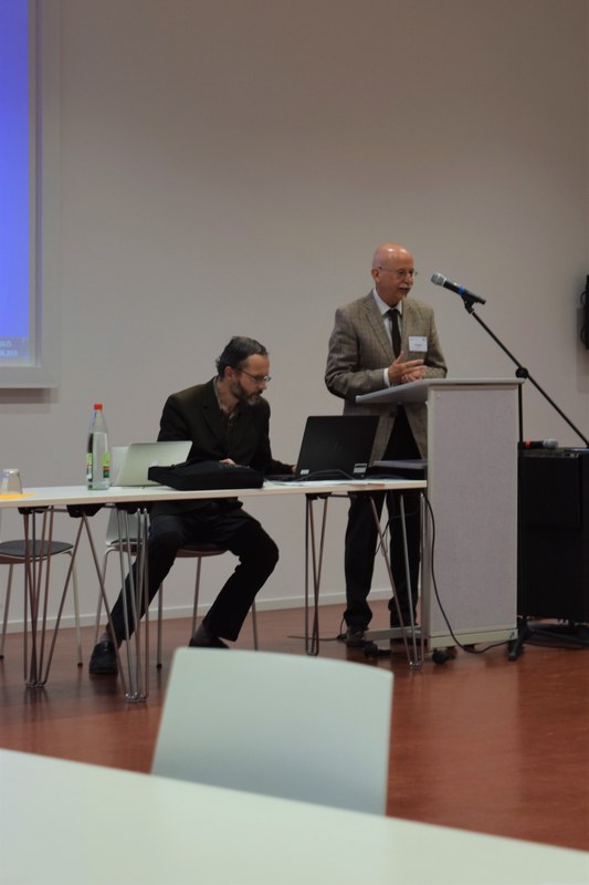 Erich Poppe, Olivier Szerwiniack