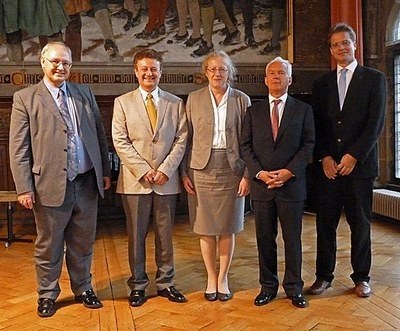 Das Erinnerungsfoto der Mitgliederversammlung 2011