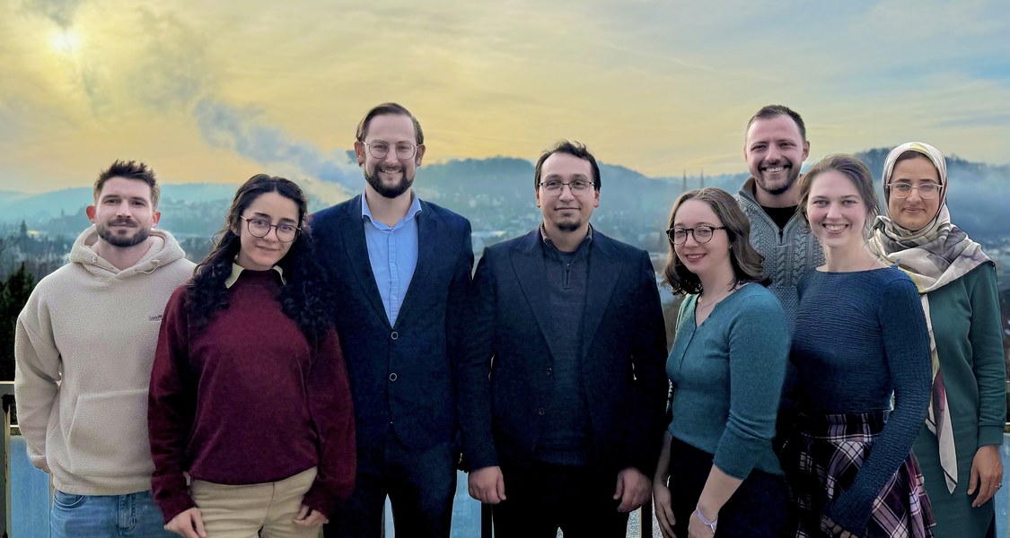 Das Foto zeigt das Team des Forschungsprojekts MindShift.