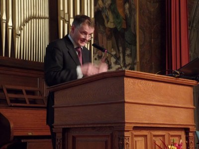 Professor Dr. Sebastian Müller-Franken, dean of the Department of Law, giving his introductory note.
