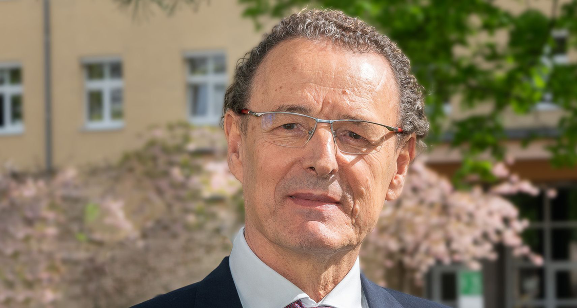 Prof. Dr. Dr. Michael Bauer